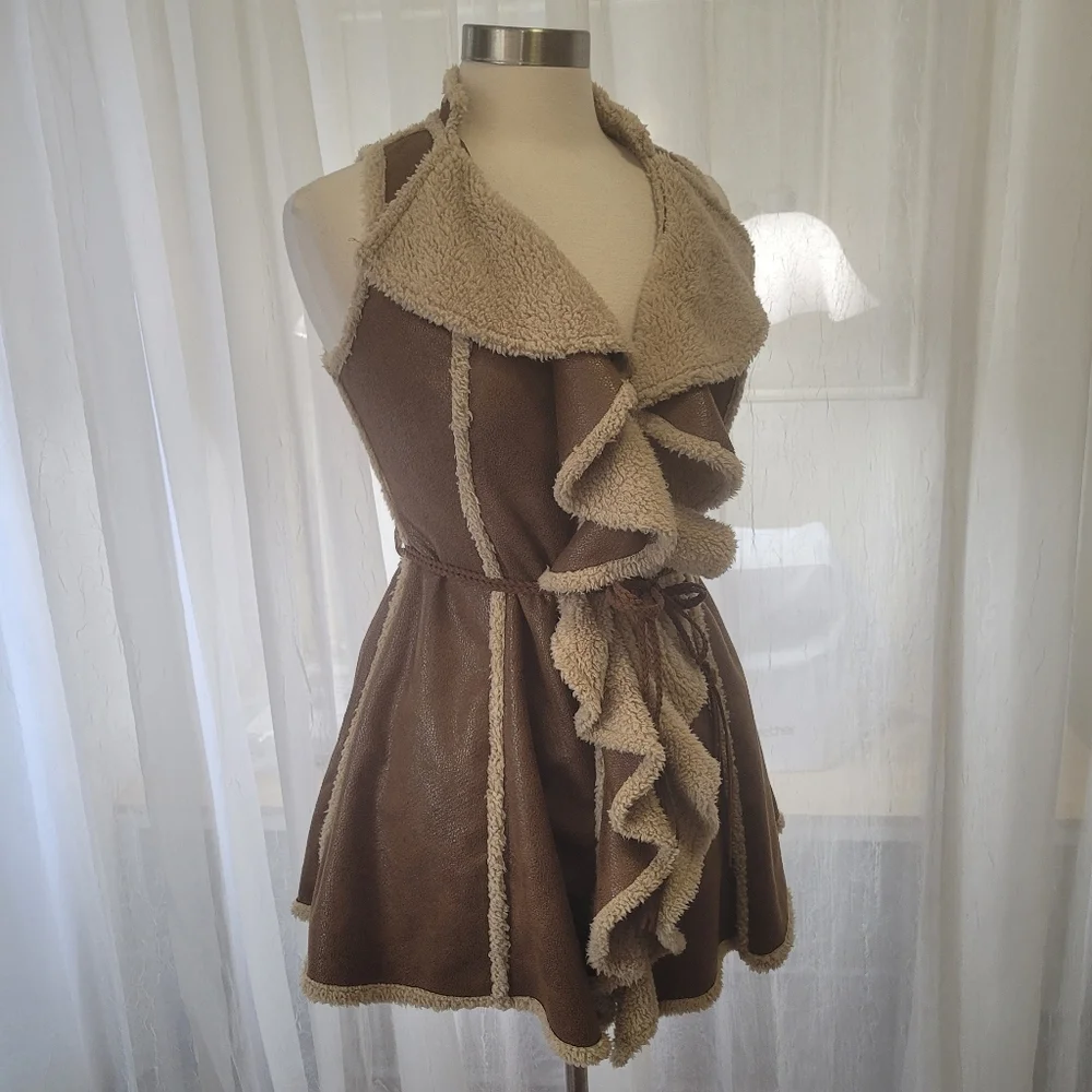 Ryu Anthropologie Faux Suede Sherpa Ruffled Vest size Small